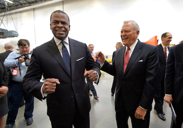 Then-Atlanta Mayor Kasim Reed and then-Gov. Nathan Deal at a 2014 event in Savannah. AJC file/Hyosub Shin, hshin@ajc.com