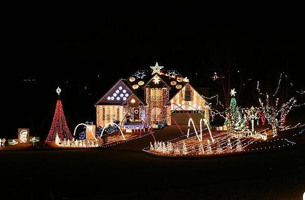 Felix Family Christmas Lights