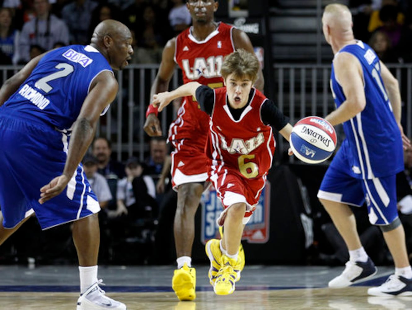 Bieber is MVP of NBA celebrity game