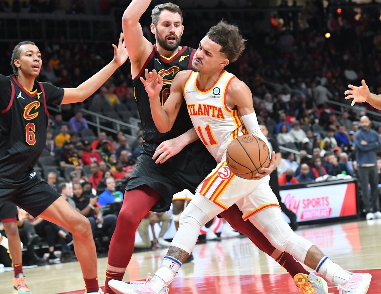 Hawks-Cleveland Cavaliers photo