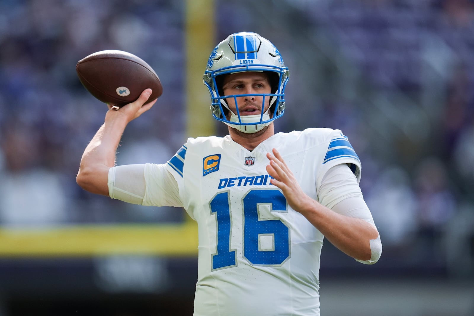 Detroit Lions quarterback Jared Goff throws during warmups before an NFL football game against the Minnesota Vikings Sunday, Oct. 20, 2024, in Minneapolis. (AP Photo/Abbie Parr)