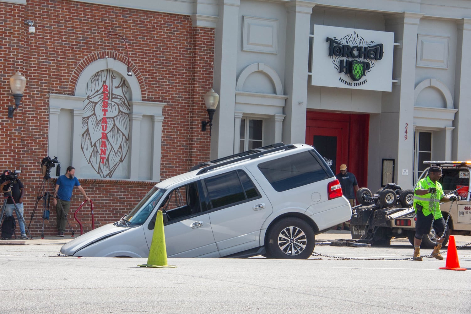 sinkhole ponce midtown