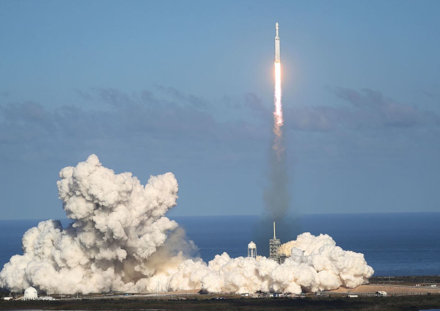 photos falcon heavy launch