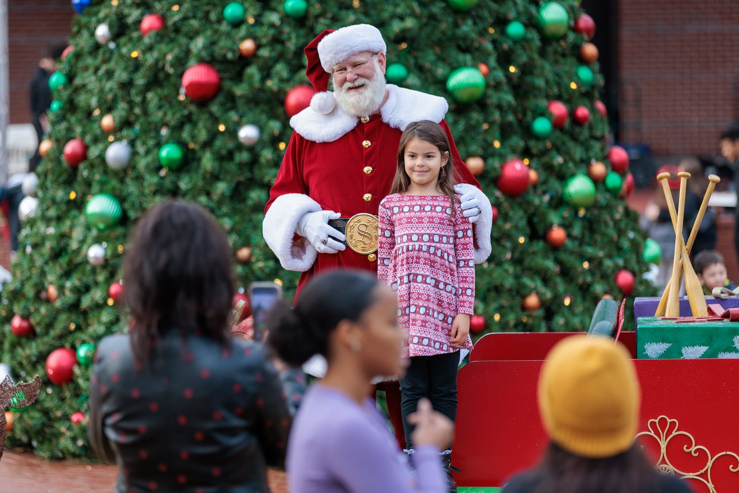 PHOTOS: Duluth’s Deck the Hall serves up snow, more fun