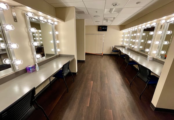 The new Lawrenceville Arts Center dressing room.
Photo by Bruce Johnson