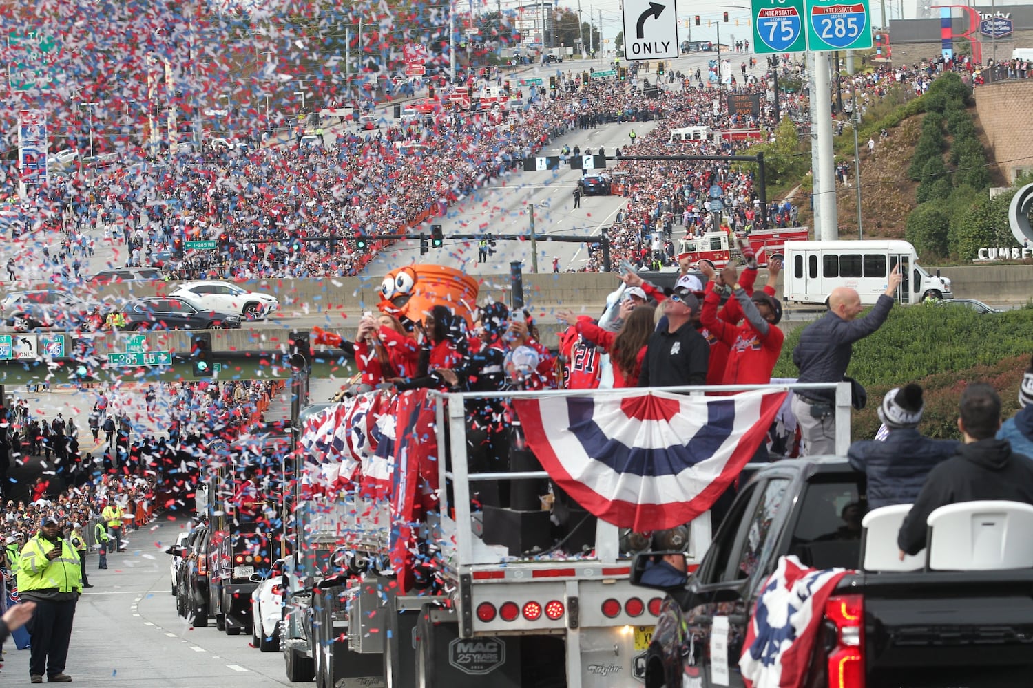 Braves parade