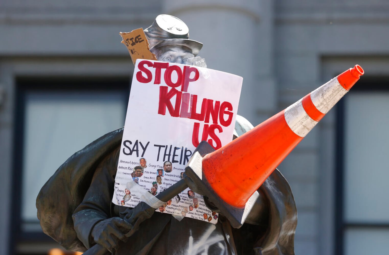 PHOTOS: U.S. cities face protests, fallout Sunday after George Floyd’s death