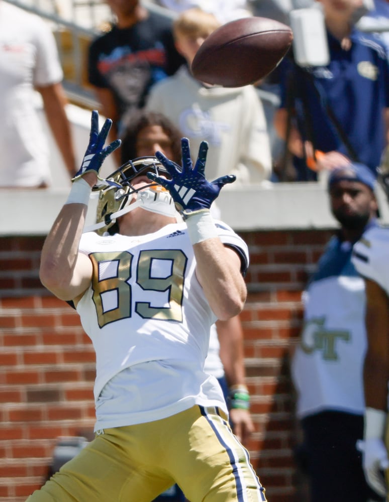 Georgia Tech wide receiver Chris Elko (89) hauls in a long pass from Georgia Tech quarterback Zach Pyron (5) during the Spring White and Gold game at Bobby Dodd Stadium at Hyundai Field In Atlanta on Saturday, April 13, 2024.   (Bob Andres for the Atlanta Journal Constitution)