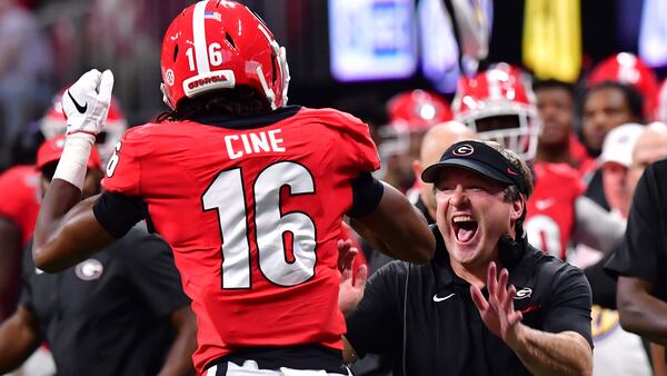 Georgia defensive back Lewis Cine (16) played in 13 games as a freshman, collecting 14 tackles, 2 pass break-ups and an interception.