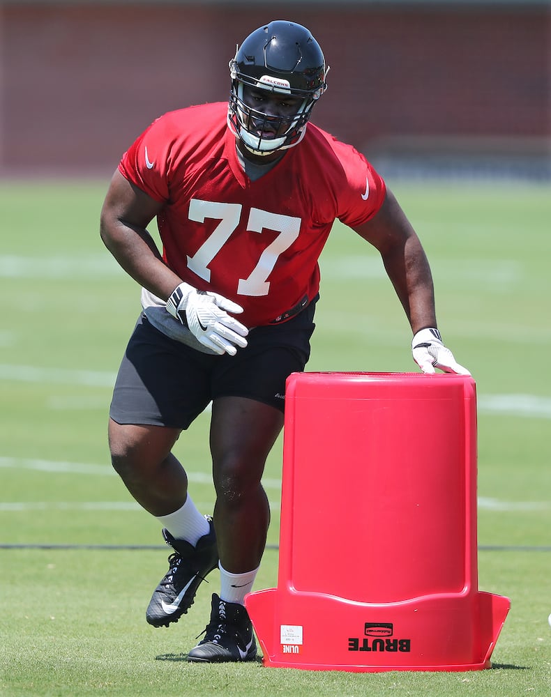 Photos: Falcons rookies hit the field at mini-camp