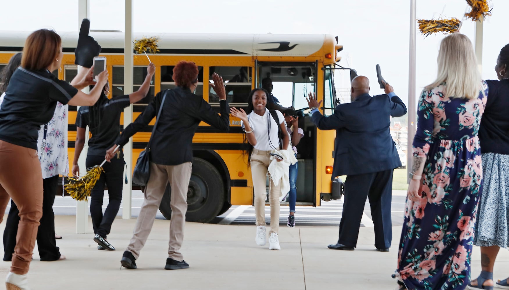 MixedPhotos: Metro Atlanta students go back to school