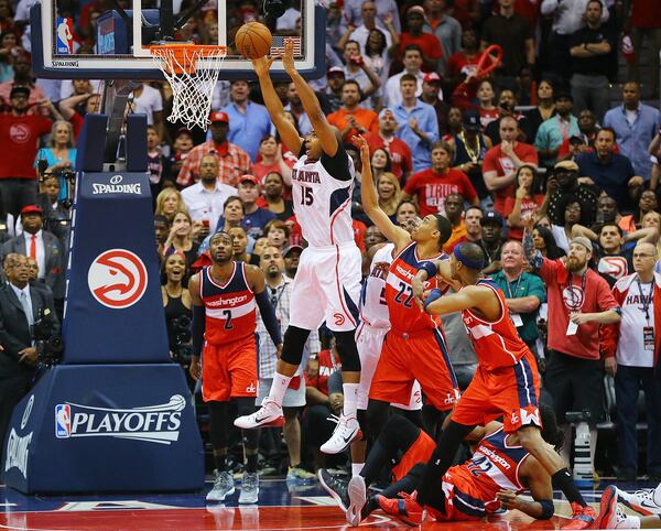 Hawks center Al Horford hits the game winning shot to beat the Wizards 82-81 in their Eastern Conference Semifinals game 5 on Tuesday, May 13, 2015, in Atlanta.     Curtis Compton / ccompton@ajc.com