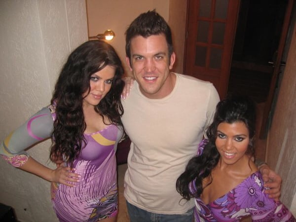 Stephen Moleski with Khloe and Kourtney. All of the K sisters have great skin and take good care of it, he said.