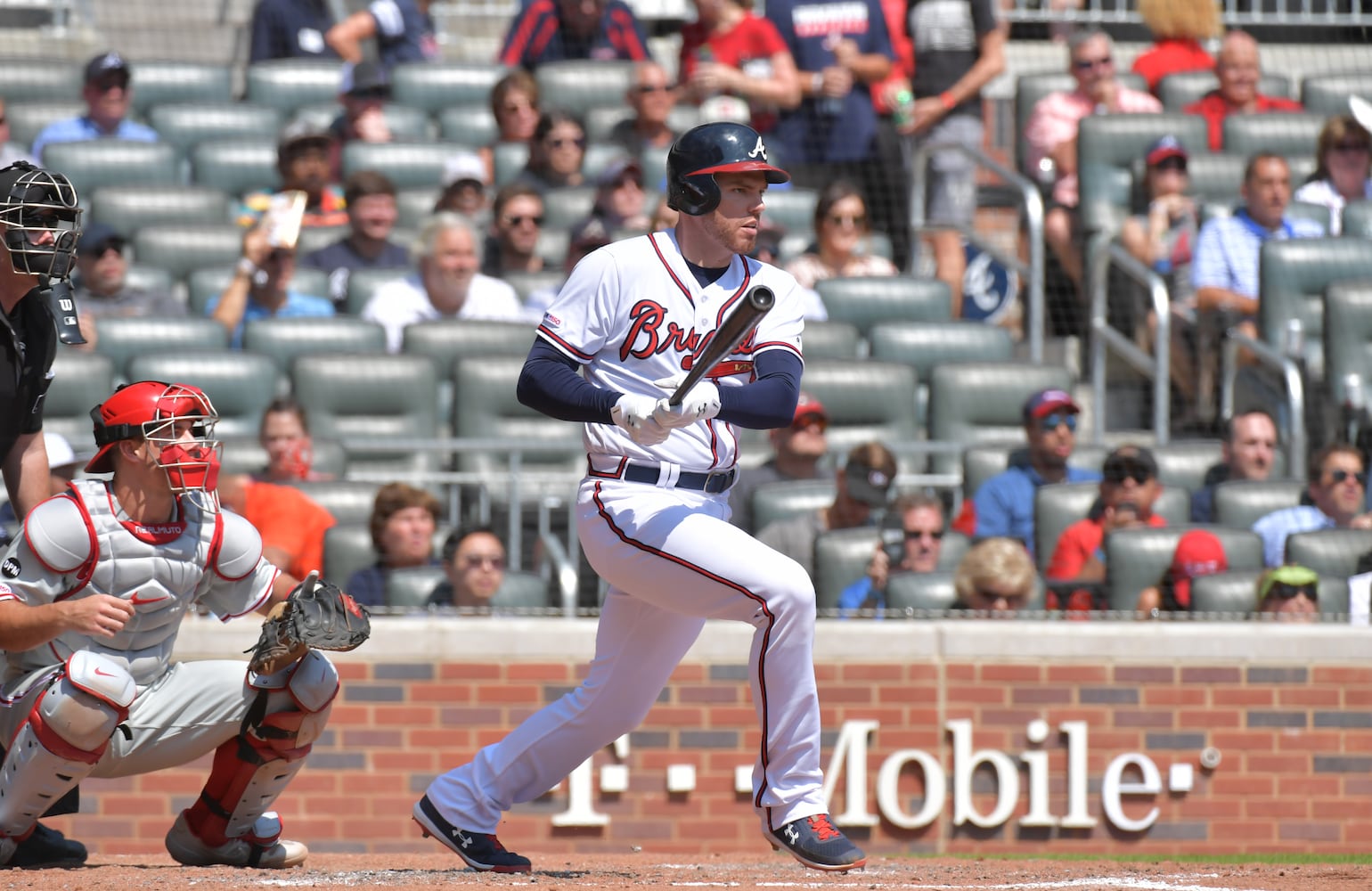 Photos: Acuna hits 40th HR as Braves, Phillies battle at SunTrust Park