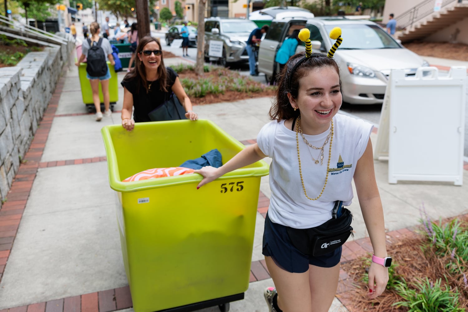 college move-in