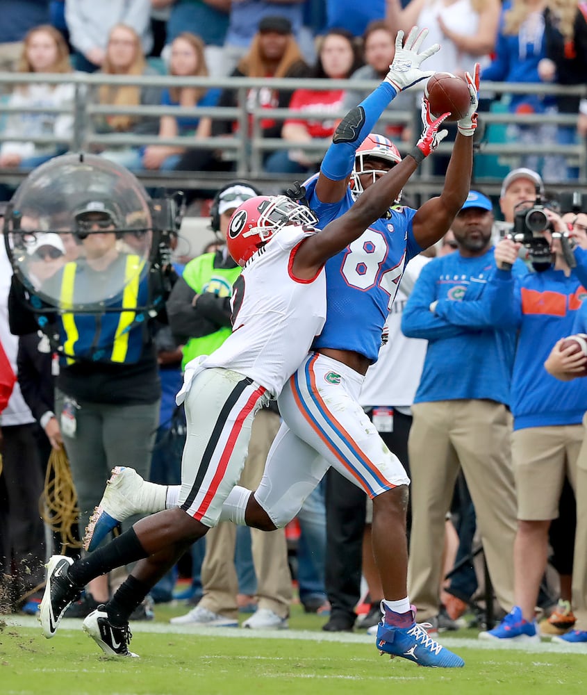 Photos: Bulldogs square off with Gators again