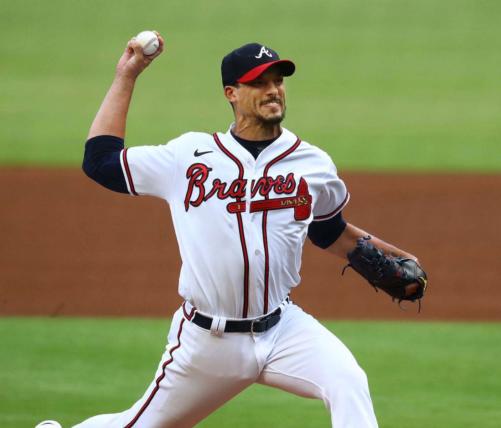 Braves starting pitcher Charlie Morton delivers against the New York Mets during the first inning in a MLB baseball game on Tuesday, August 16, 2022, in Atlanta.   “Curtis Compton / Curtis Compton@ajc.com