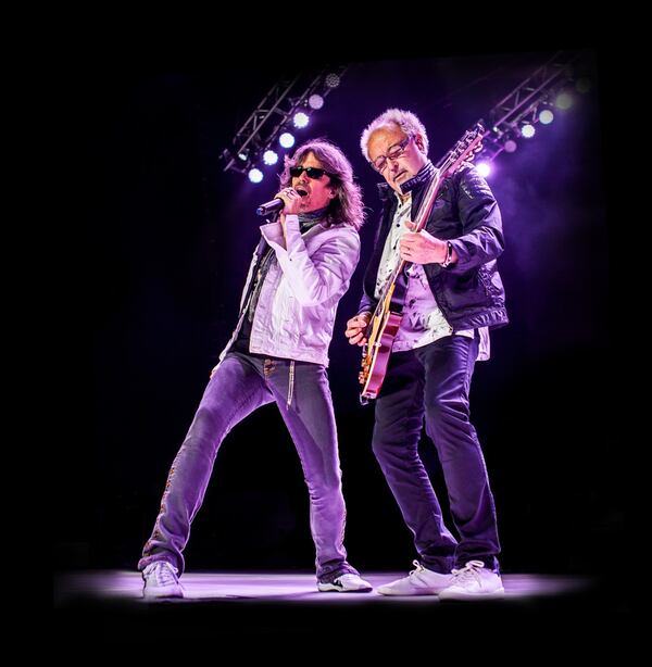 Vocalist Kelly Hansen and guitarist Mick Jones of Foreigner.