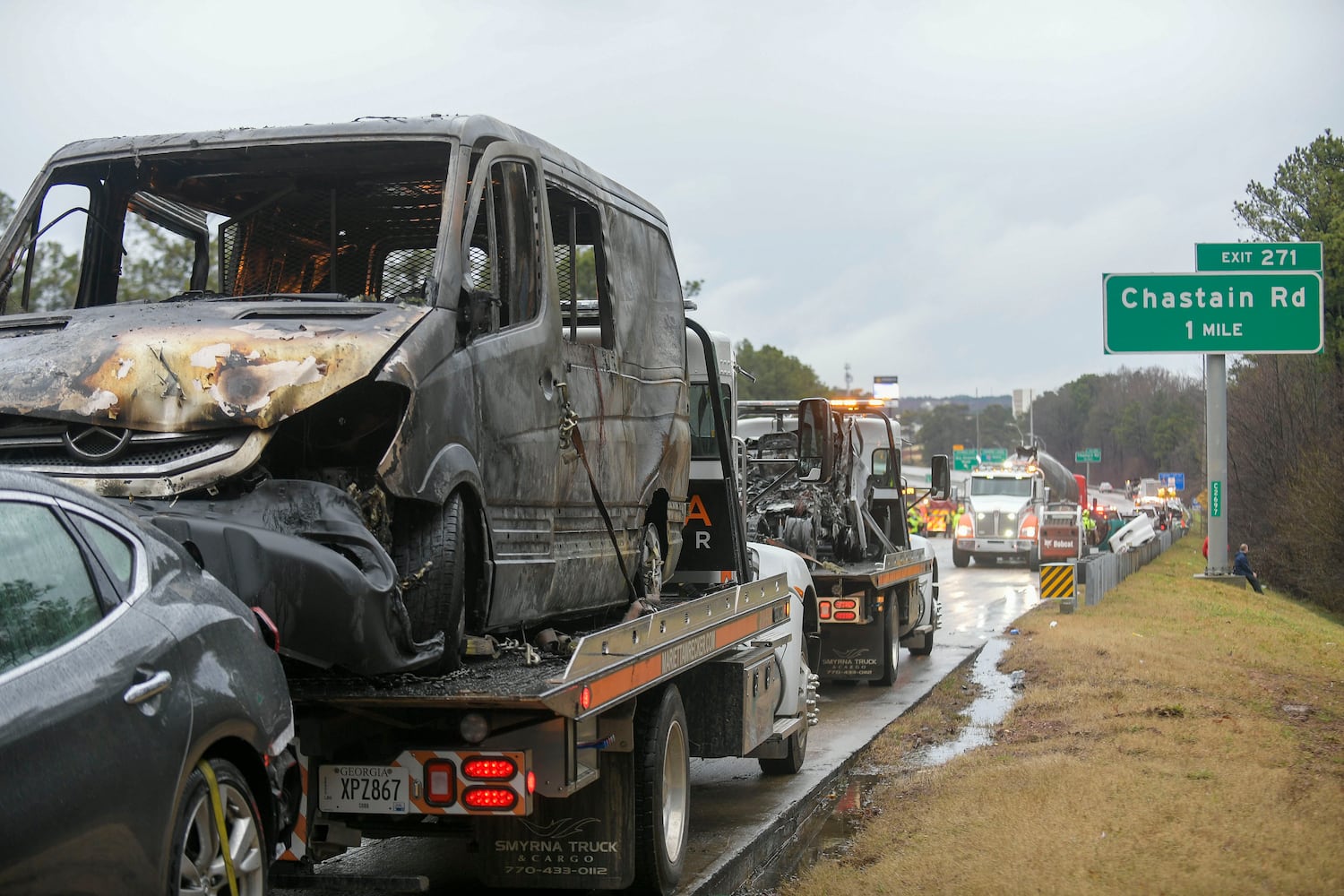 021121 I75 FIERY CRASH