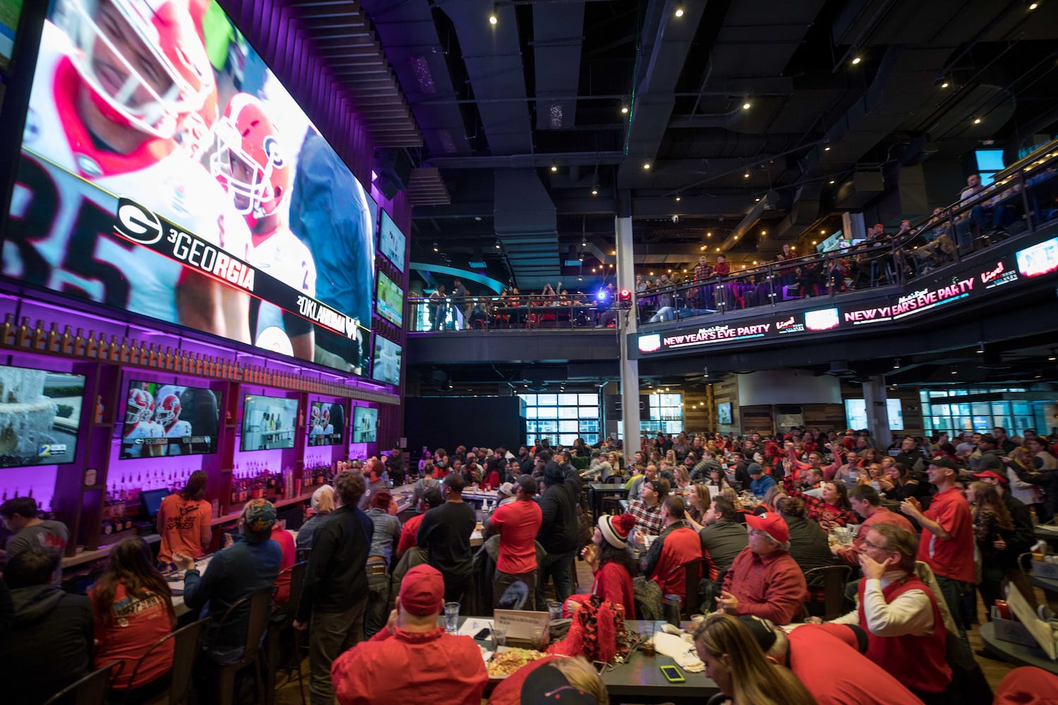 Photos: The scene at the Georgia-Oklahoma game