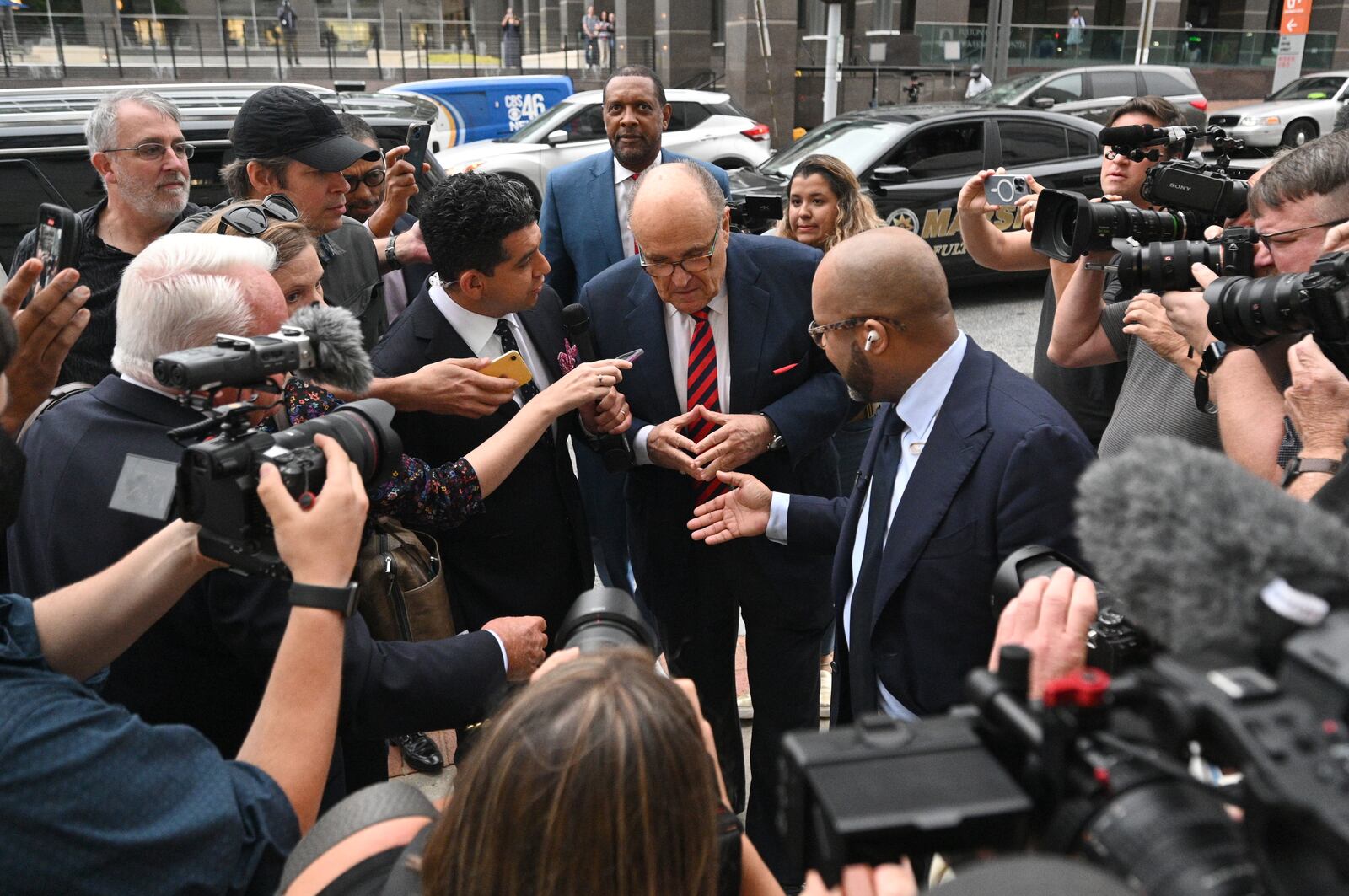 August 17, 2022 Atlanta - Rudy Giuliani arrives to testify for the special grand jury at Fulton County Courthouse in Atlanta on Wednesday, August 17, 2022. (Hyosub Shin / Hyosub.Shin@ajc.com)