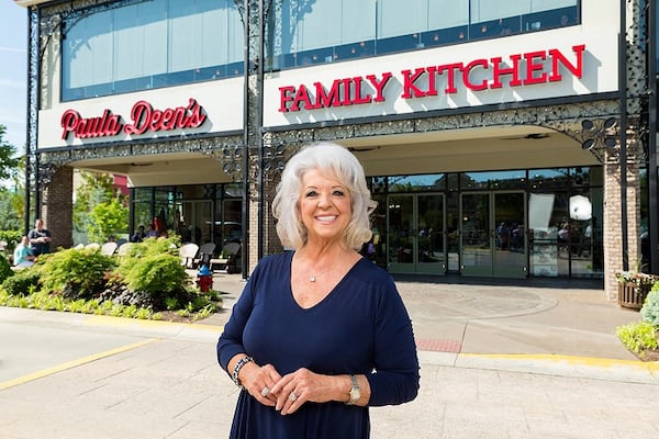 Two Paula Deen’s Family Kitchen restaurants are slated to close in Florida.