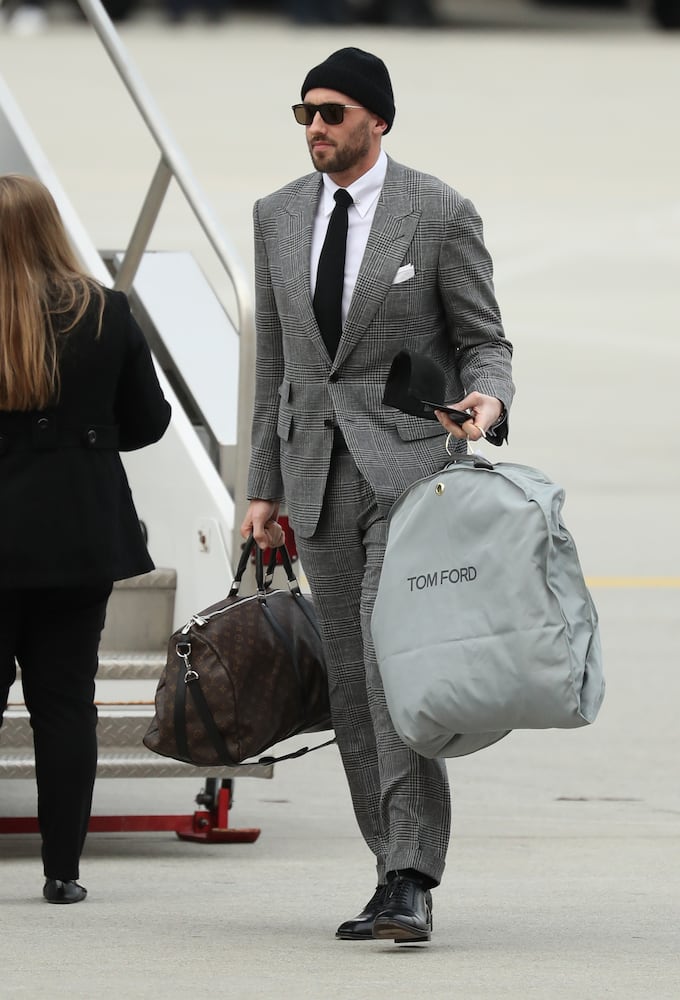 Photos: Patriots arrive in Atlanta for Super Bowl LIII