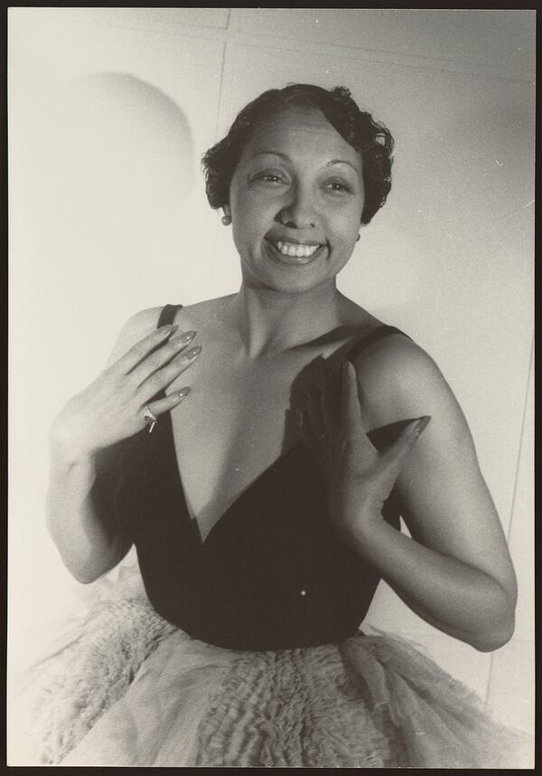 Portrait of Josephine Baker in Paris, 1949, by Carl Van Vechten. (Library of Congress)