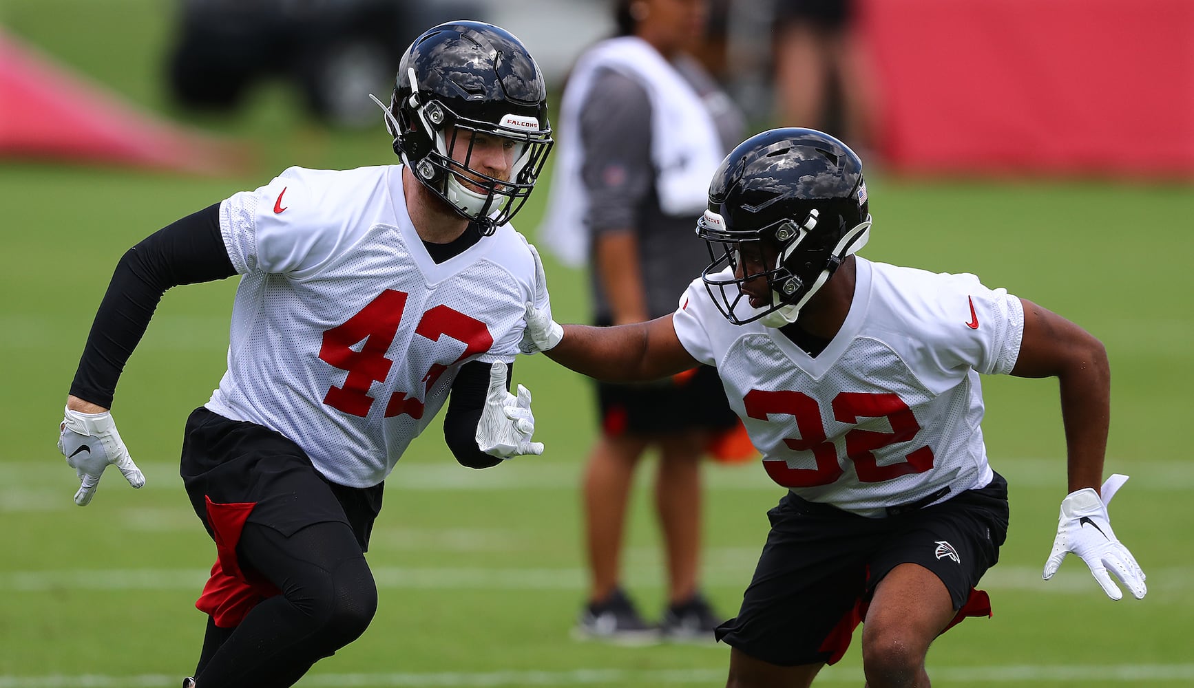 Photos: Falcons rookies suit up for mini-camp