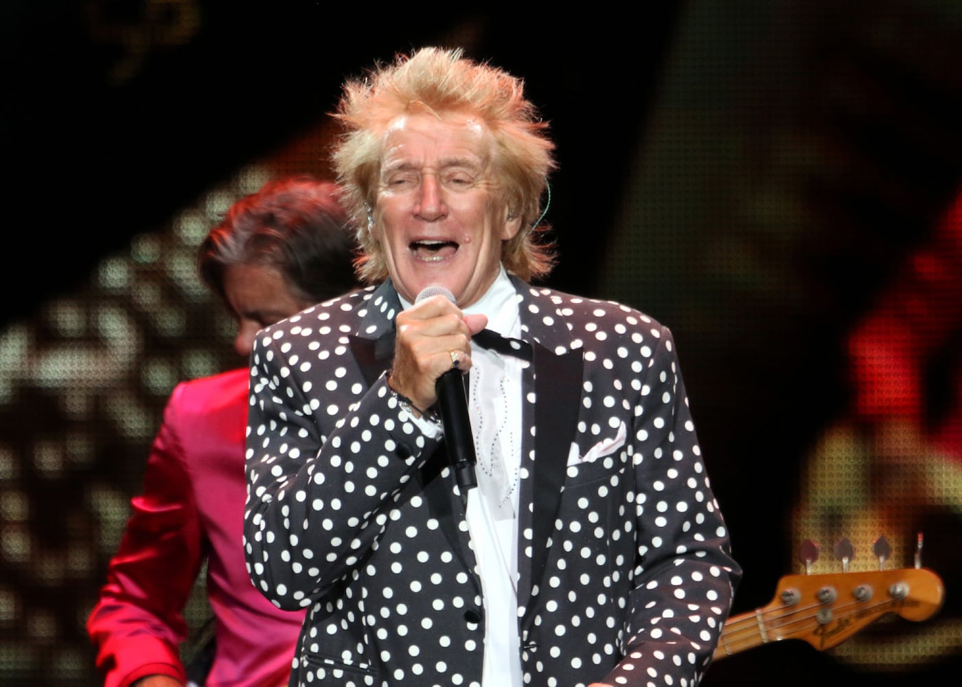 The legendary Rod Stewart energized a sold out crowd at Ameris Bank Amphitheatre on Wednesday, August 31, 2022 with Cheap Trick as the opening act.
Robb Cohen for the Atlanta Journal-Constitution