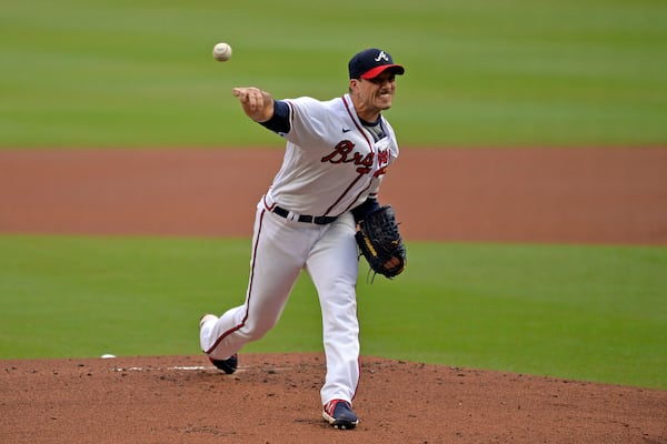 Atlanta Braves' Charlie Morton pitches in the first inning of a baseball game against the Washington Nationals, Saturday, Aug. 7, 2021, in Atlanta. (AP Photo/Edward Pio Roda)