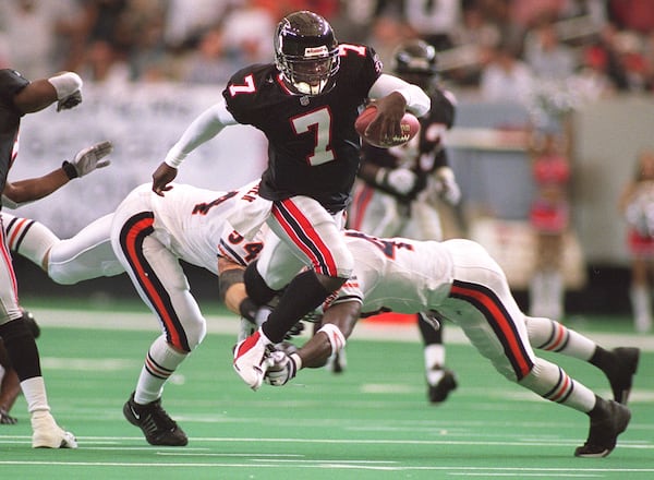 Quarterback Michael Vick in 2001.