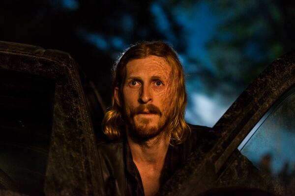  Austin Amelio as Dwight - The Walking Dead _ Season 8, Episode 8 - Photo Credit: Gene Page/AMC