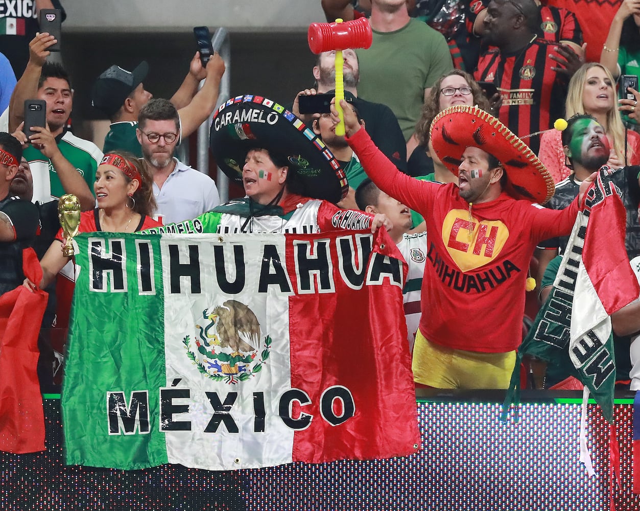 Photos: Former Atlanta United manager leads Mexico to victory at Mercedes-Benz Stadium