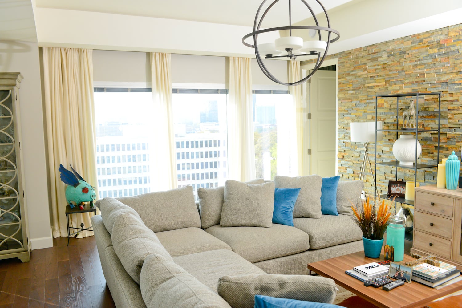 Transitional design creates warmth in Buckhead high-rise condo