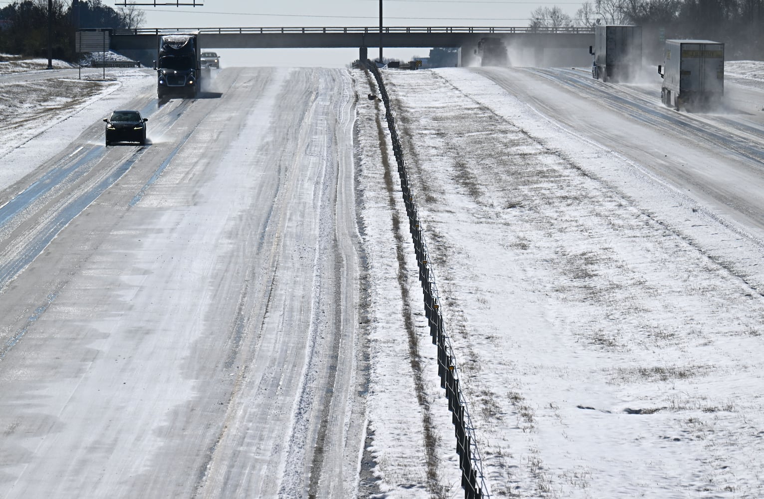 Photos: Georgia snow Day 2