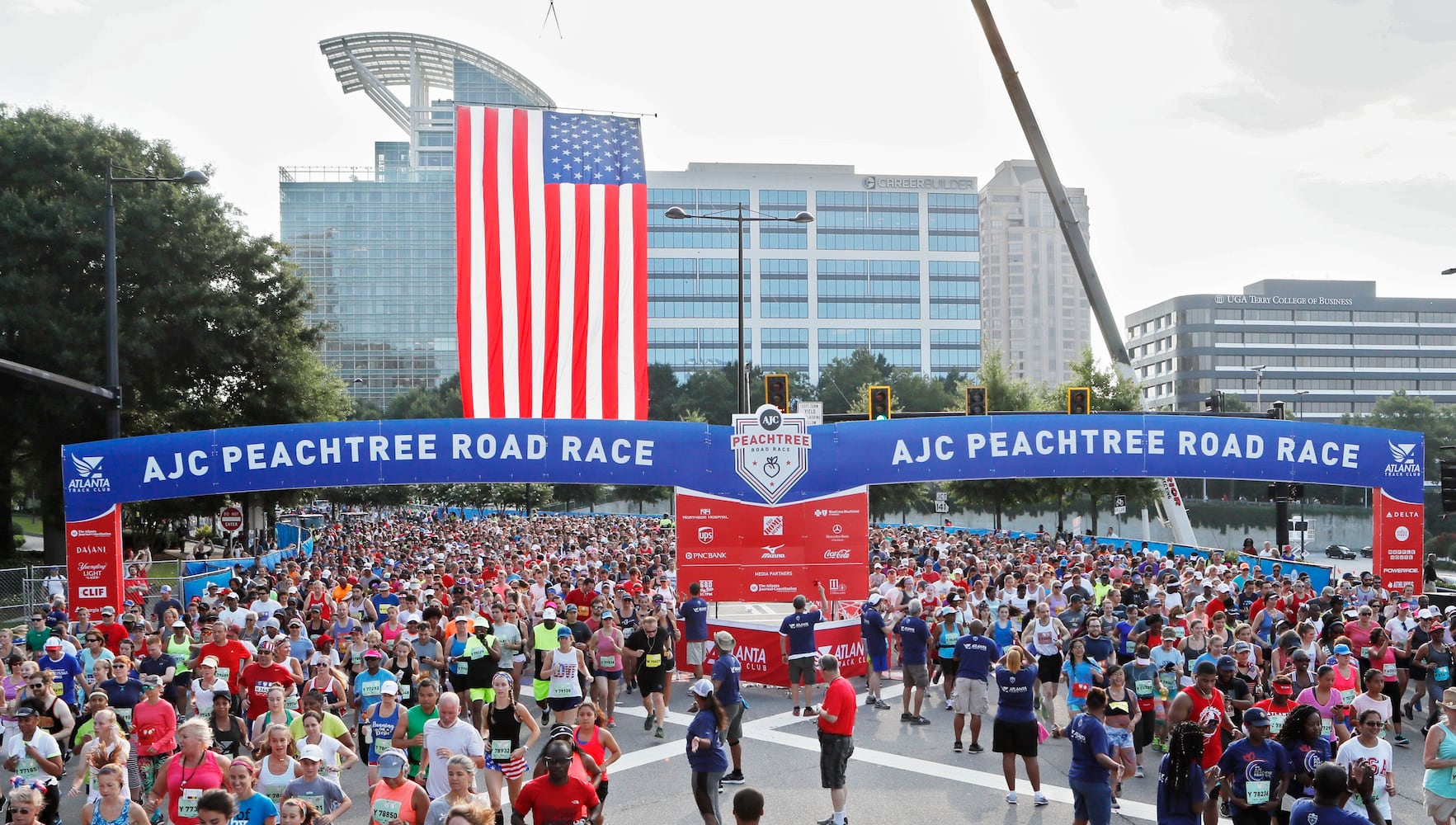 Photos: 2018 AJC Peachtree Road Race