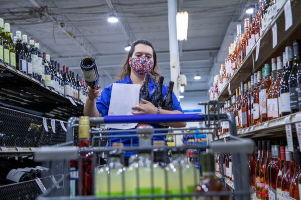 Georgia's tax collections for alcoholic beverages were up 5.2% in November, following a trend that began with the start of the coronavirus pandemic. (Alyssa Pointer / Alyssa.Pointer@ajc.com)