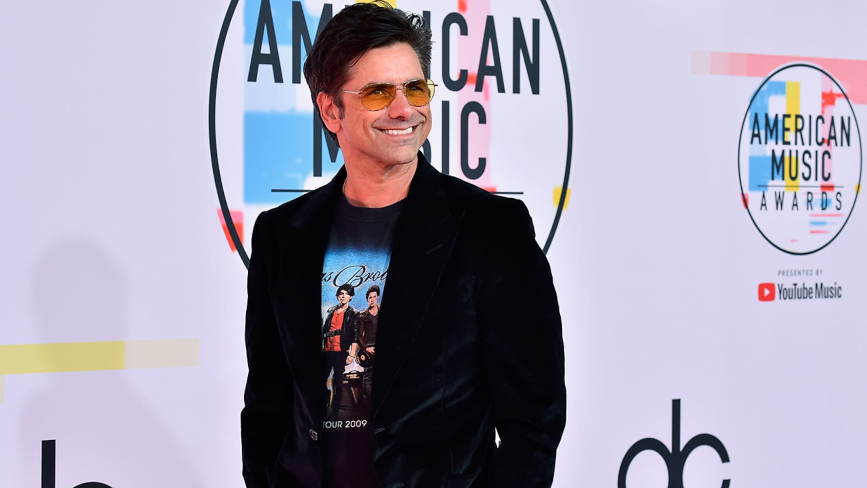 Photos: 2018 American Music Awards red carpet arrivals