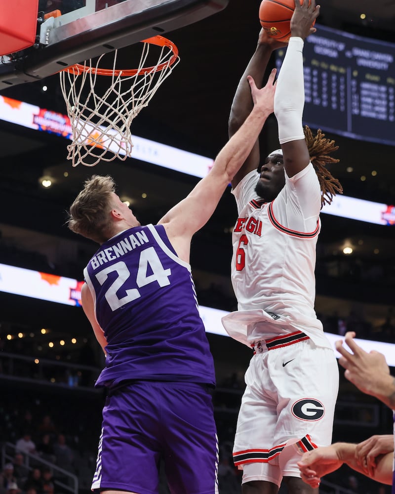 121424 uga basketball hoopsgiving