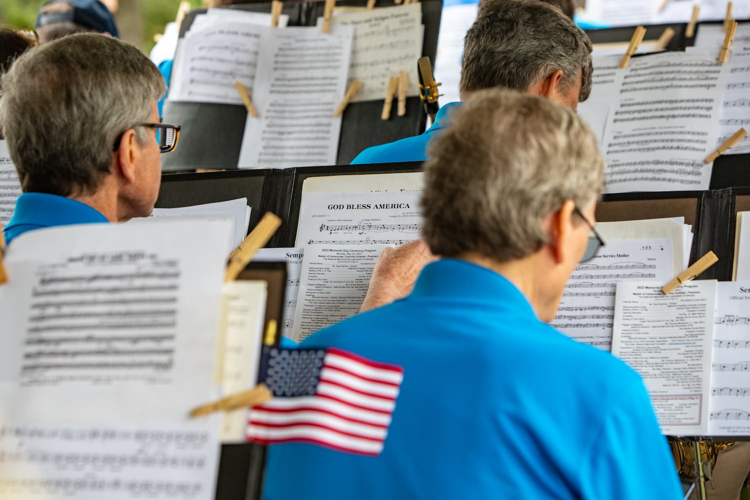 The Atlanta Concert Band prepares to perform ‘God Bless America’ during the 77th annual Memorial Day Observance at the Marietta National Cemetery on Monday, May 29, 2003.  (Jenni Girtman for The Atlanta Journal-Constitution)