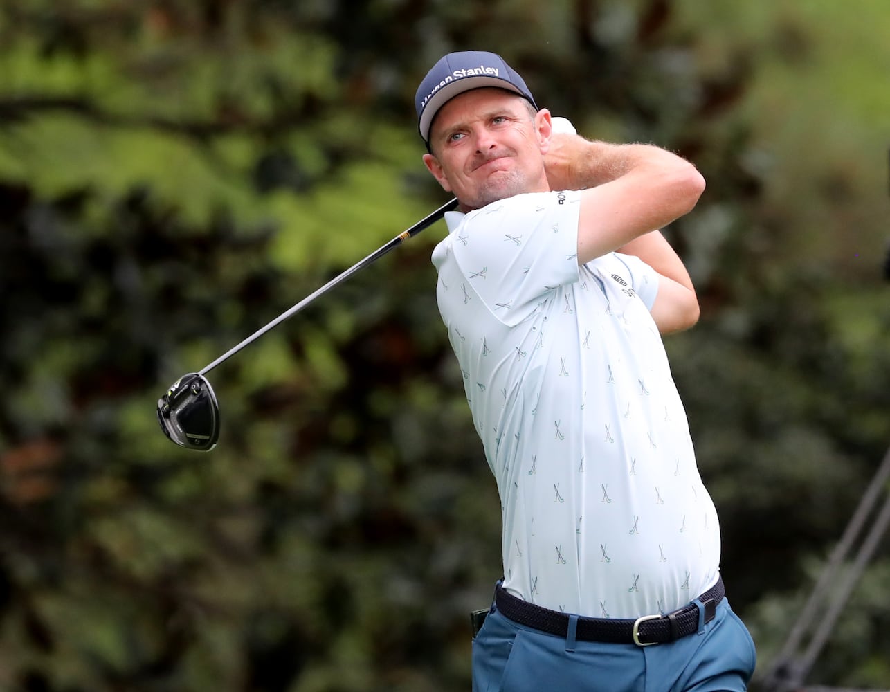 April 8, 2021, Augusta: Justin Rose hits his tee shot on the fifteenth hole during the first round of the Masters at Augusta National Golf Club on Thursday, April 8, 2021, in Augusta. Curtis Compton/ccompton@ajc.com