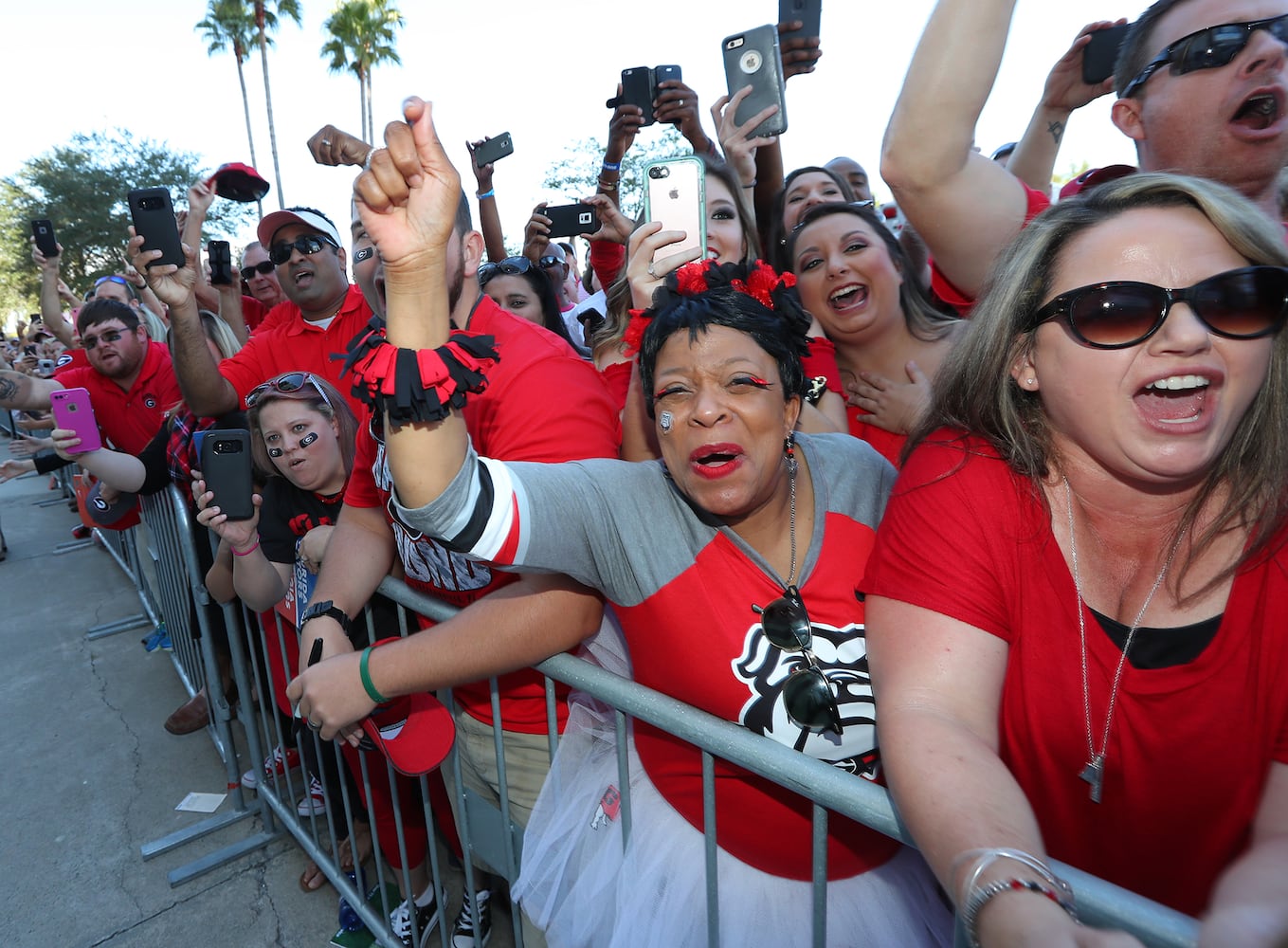 Photos: The scene at the Georgia-Florida game