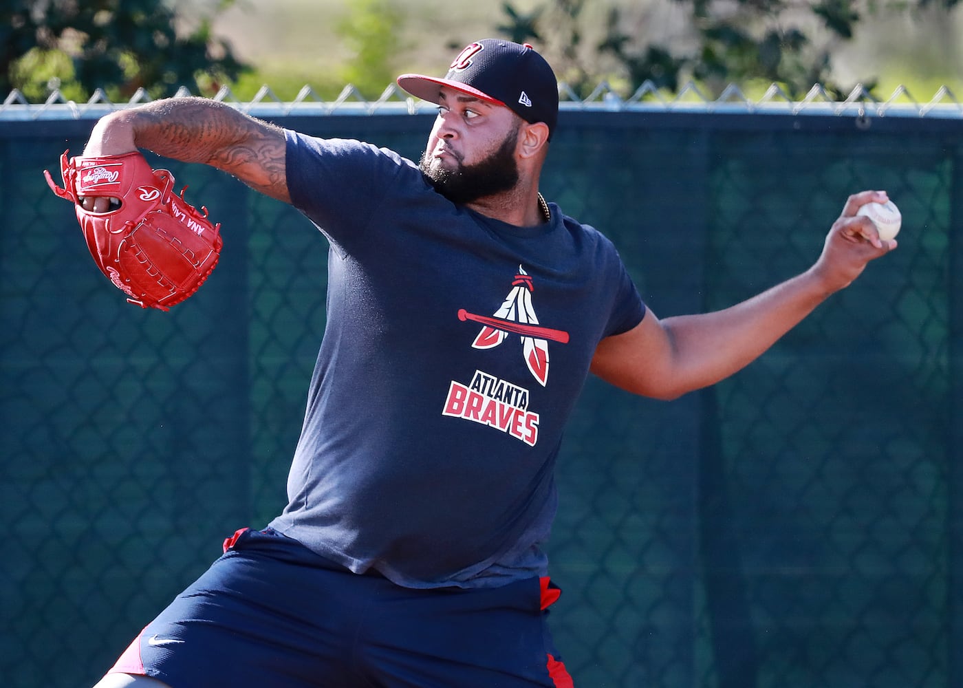 Photos: Pitchers and catchers report to Braves spring training