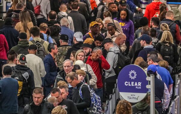 November 17, 2023 Hartsfield-Jackson International Airport: Air Travelers filled the airport Friday, Nov. 17, 2023, as the busy holiday period comes as the airport is in the midst of an array of construction projects that have caused disruptions for travelers. (John Spink / John.Spink@ajc.com)

