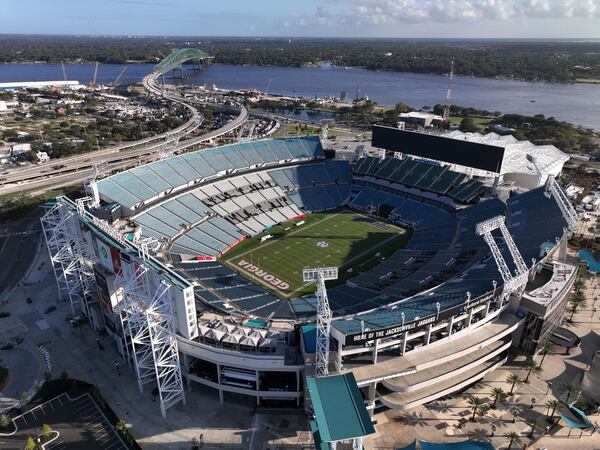 Aerial photo shows EverBank Stadium in advance of the NCAA football game Saturday between Georgia and Florida, Friday, October 27, 2023, in Jacksonville, FL. (Hyosub Shin / Hyosub.Shin@ajc.com)