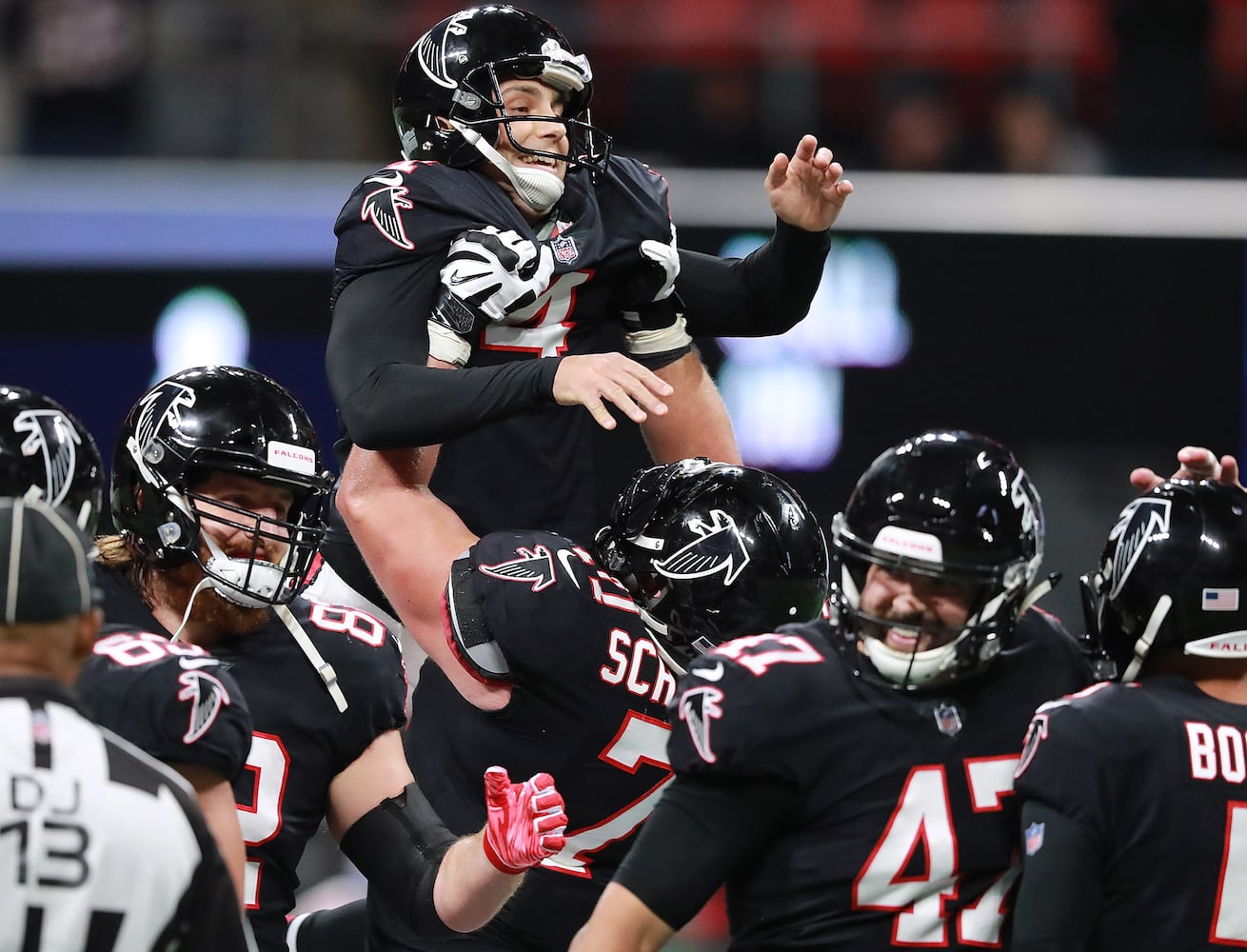 Photos: Falcons down Giants on Monday Night Football