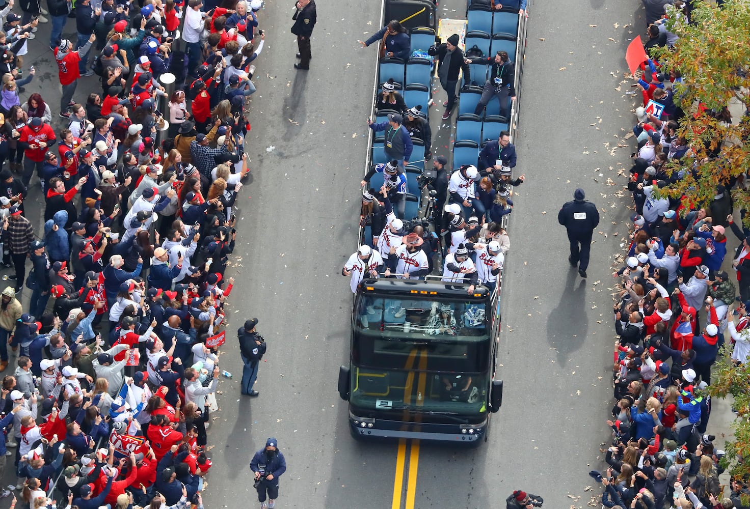 Braves baseball parade