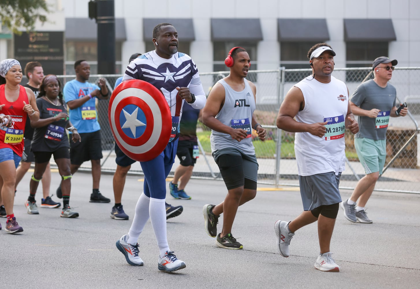 Runners in the 53rd running of the Atlanta Journal-Constitution Peachtree Road Race in Atlanta on Monday, July 4, 2022. (Jason Getz / Jason.Getz@ajc.com)