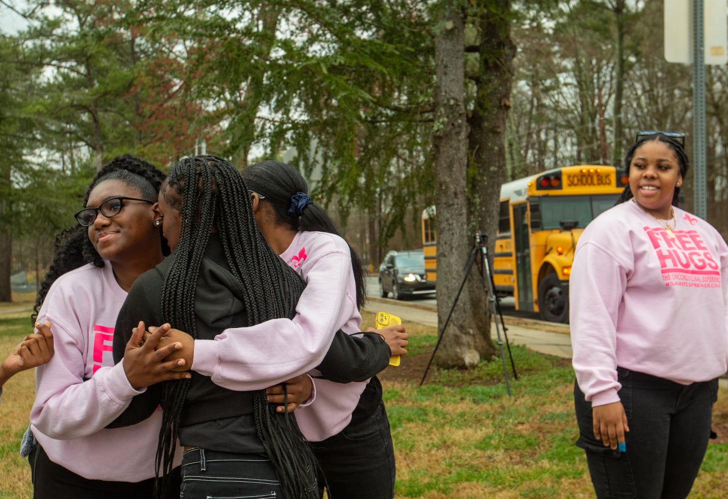 DeKalb County school hugs students every Wednesday on the way in to class